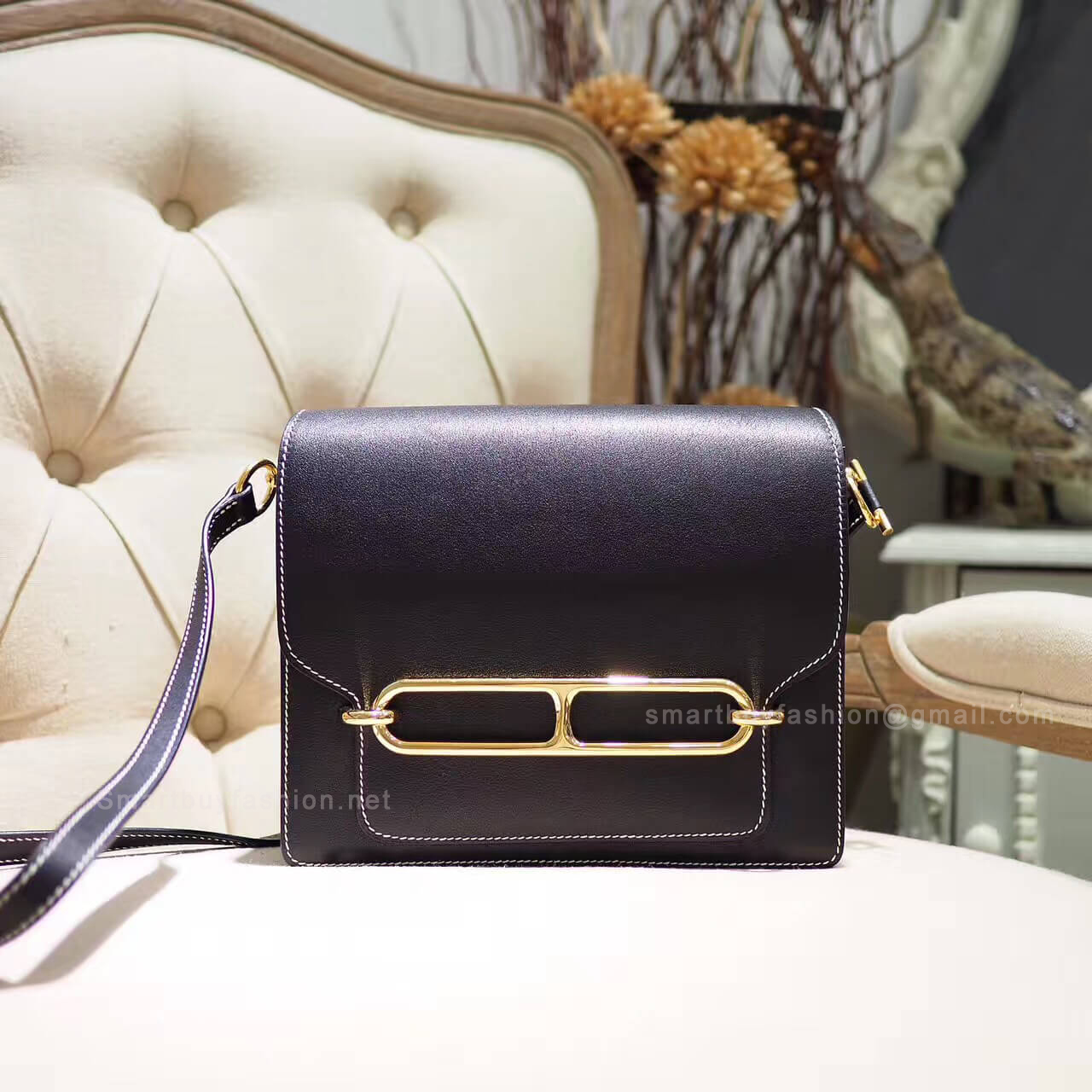 Hermes Roulis 23 White Stitching Bag in ck89 Noir Evercolor GHW